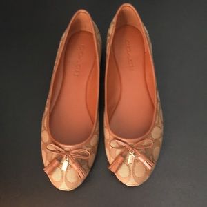 Coach flats